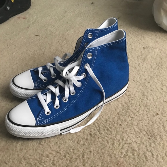 New-Blue High Tops Converse Sneakers - Picture 2 of 6